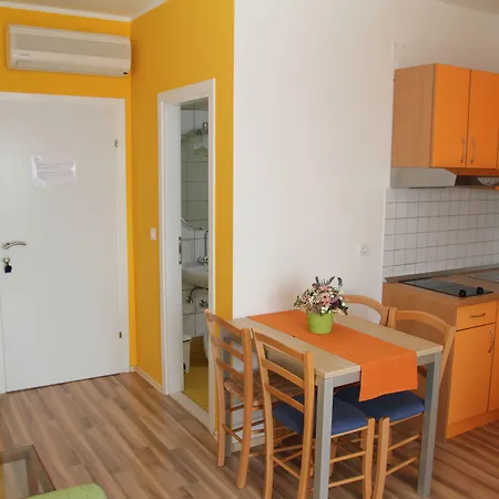 Tonka Apartment Makarska