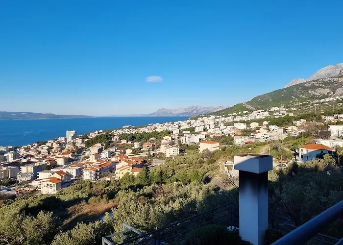 Tonka * Makarska