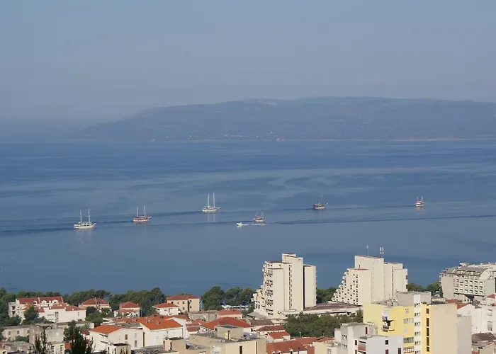 Tonka Lägenhet Makarska